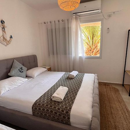 King Of The Dead Sea By Crown Apartment Neve Zohar Ngoại thất bức ảnh