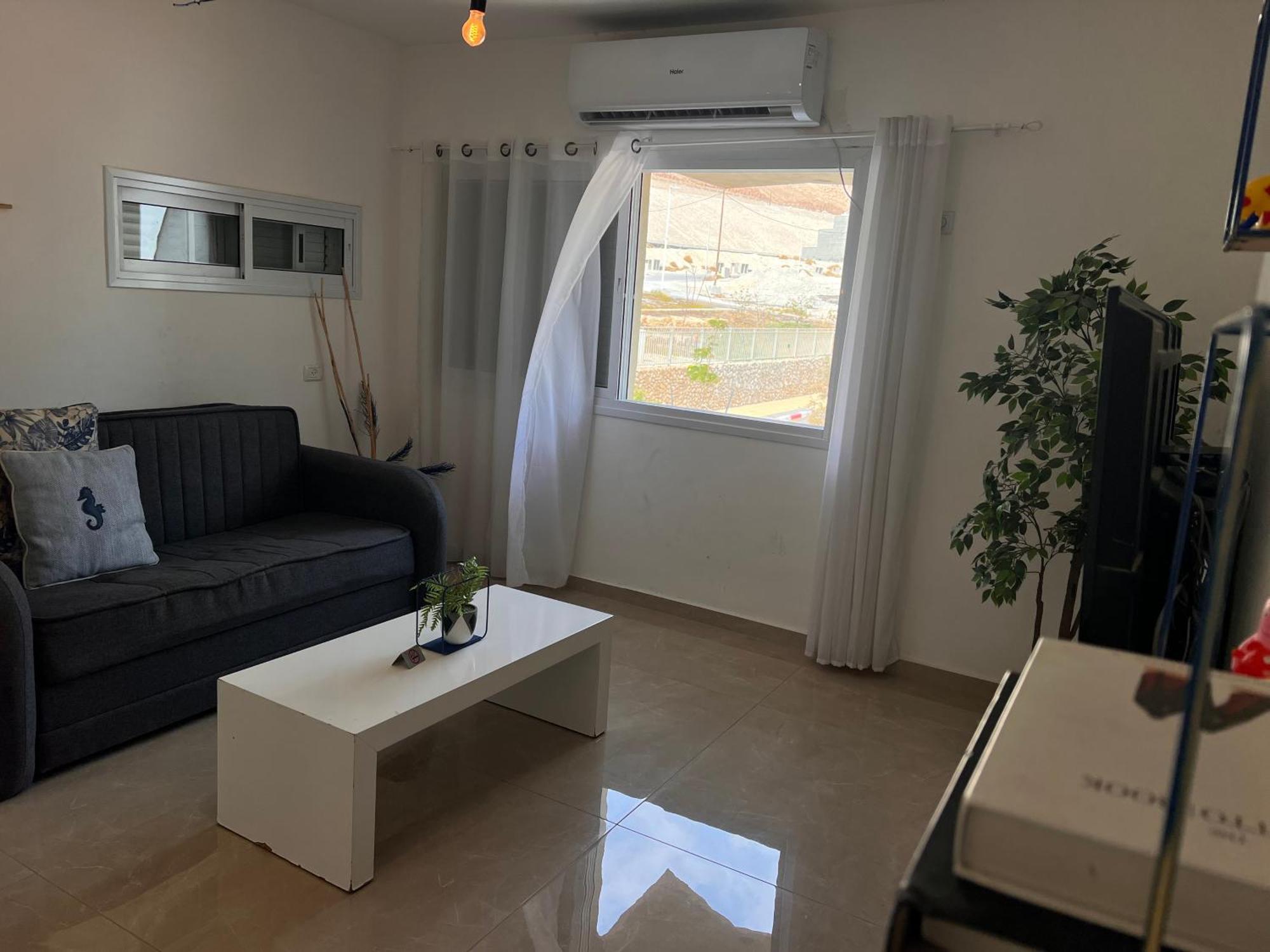 King Of The Dead Sea By Crown Apartment Neve Zohar Ngoại thất bức ảnh